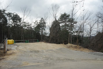 写真：庚申山頂駐車場整備