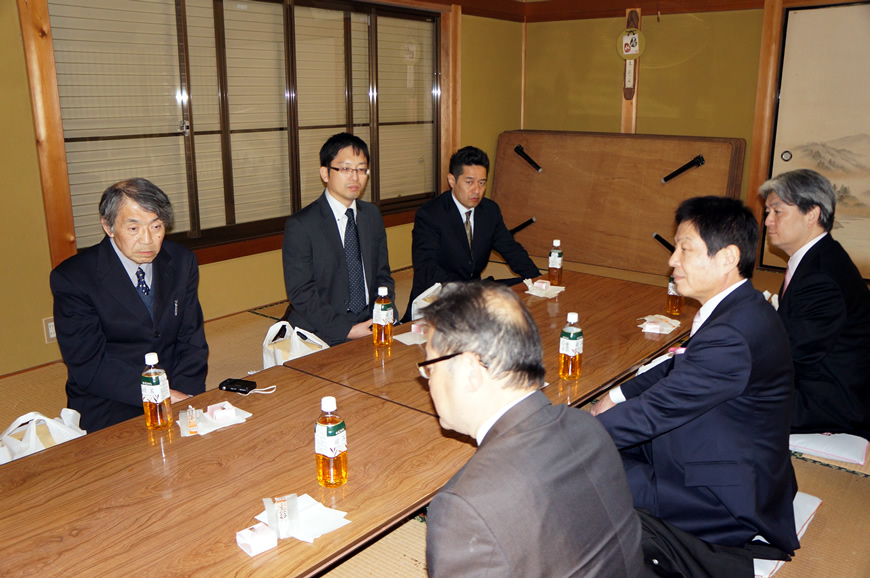 東京と名古屋から伸銅品業界関係者来山